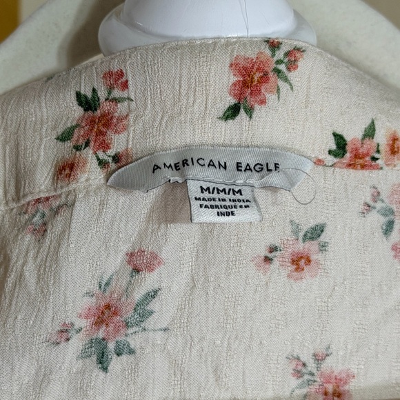 American Eagle Outfitters Cream Wrap Blouse with Coral Floral Print - Picture 2 of 2
